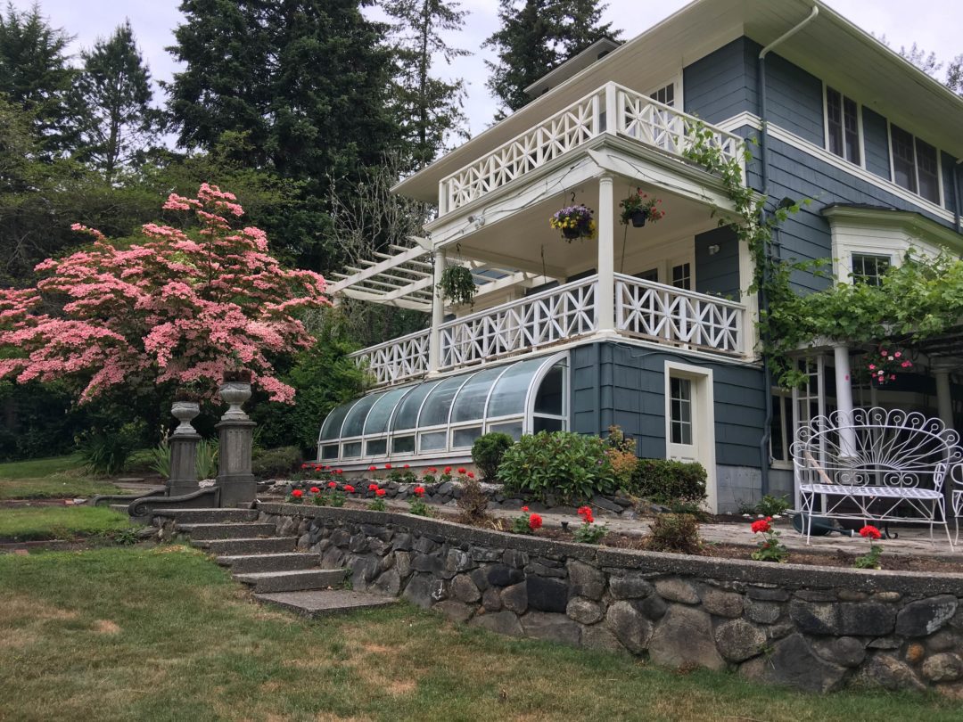 The Victorian — photo 8