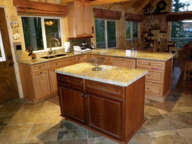 Nestled Cabin — photo 9